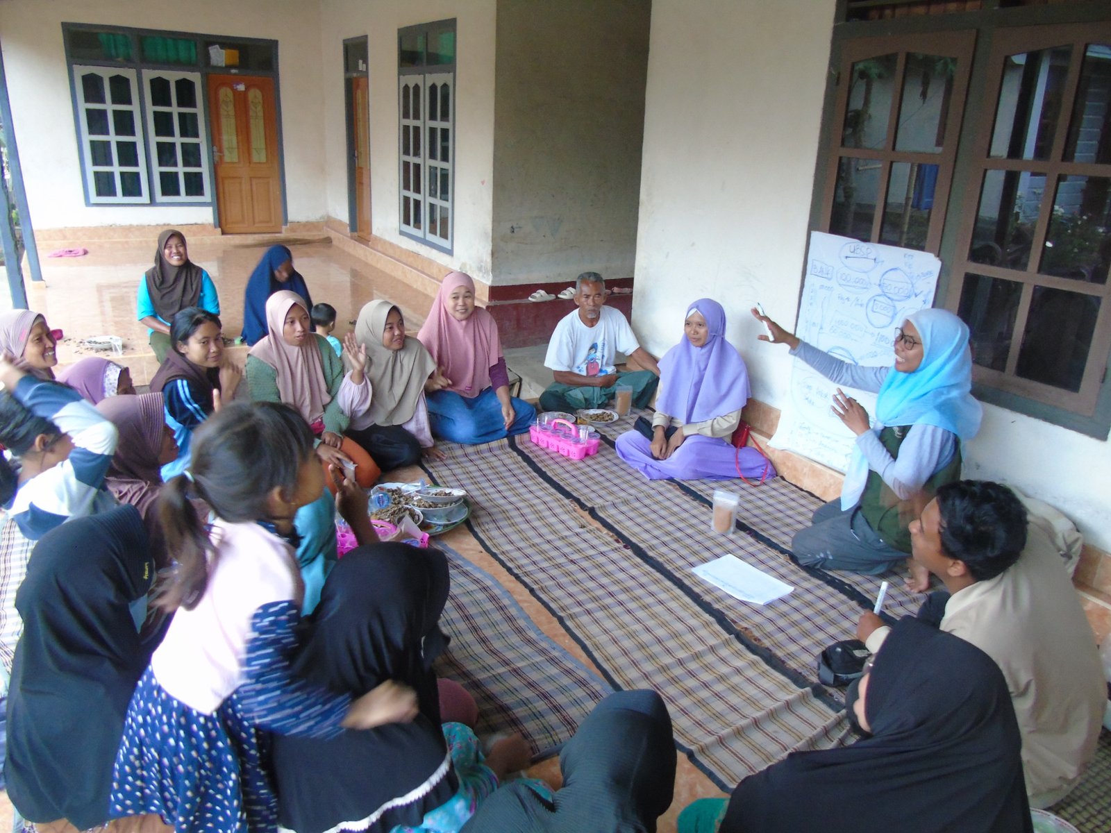 Penguatan Komunitas di Desa